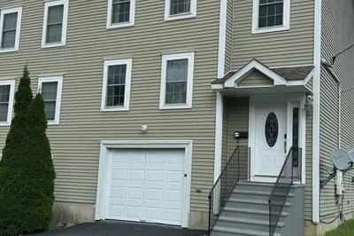1-b Ockway St 1
