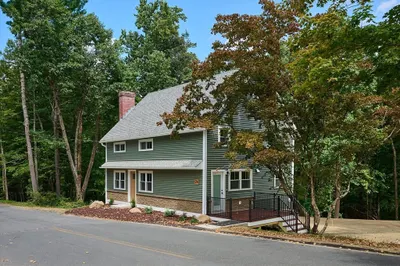 74 Lead Mine Rd