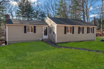 194 Circuit St 1