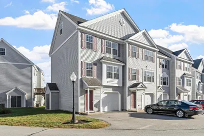 15 Bandon Circle #15 1