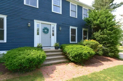 3 Willow Crest