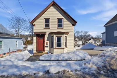 50 Webster St 1