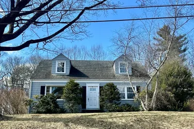 32 Stilson Ave