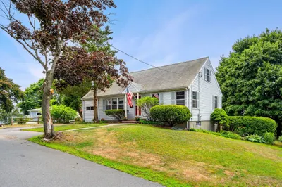 11 Girdler Road 1