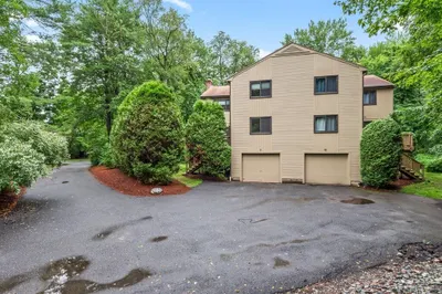 9 Treetop Park #9 1