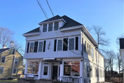 9 Brook Street 1