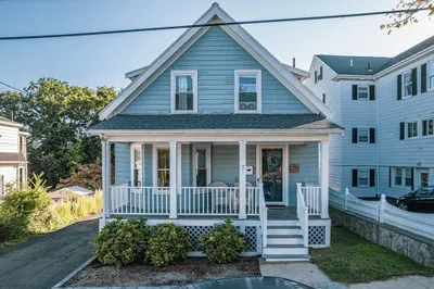7 Adams Street