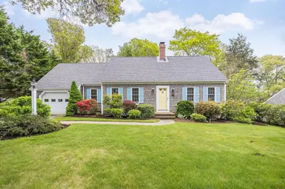 11 Popple Grove Rd 1