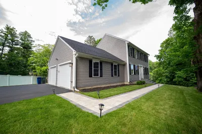 4 Wilder Rd 1