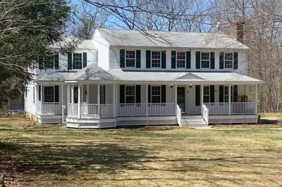 4 Laurel Street 1