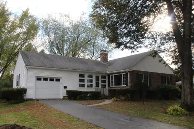 40 Eastern Ave
