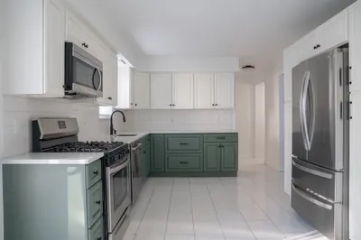 82 Mclellan Street #82 1