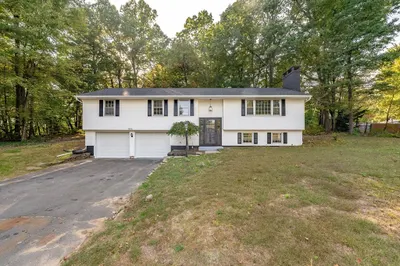 18 Glenwood Dr 1