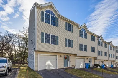 995 Trapelo Road #5