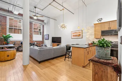 61 Market St #1D 1