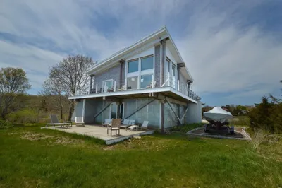 6 Cecelia Ave 1