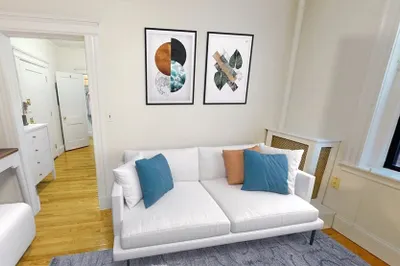 11 Park Dr #7