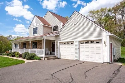 48 Shadow Brook Est #48 1