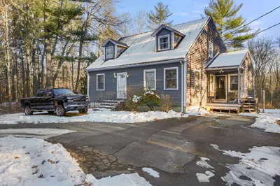 72 Hodges St 1