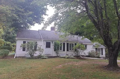 289 Richards Ave 1