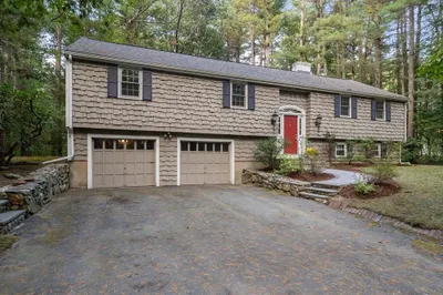 20 Cider Mill Rd 1