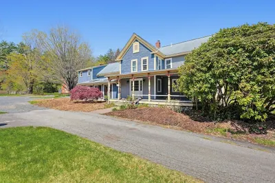 136 Lincoln St 1