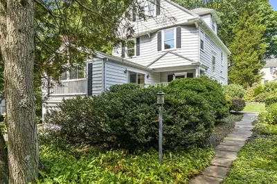 324 Linden St 1