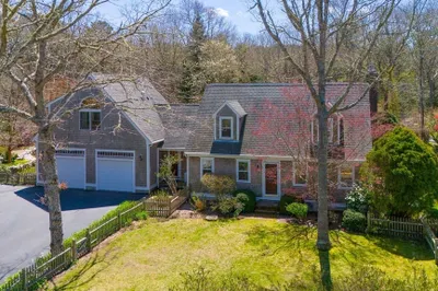65 Willow Field Dr 1