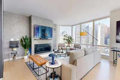 1 Franklin St #2308 1