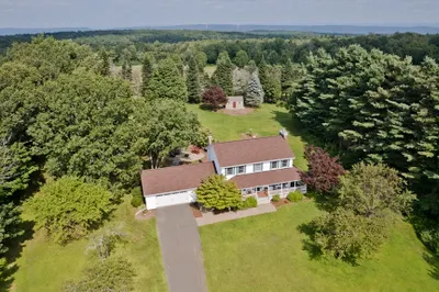 52 Chester Rd 1