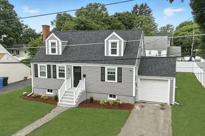 58 Whitman Rd