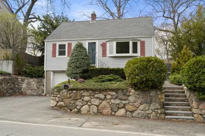 23 Terrace Hall Ave
