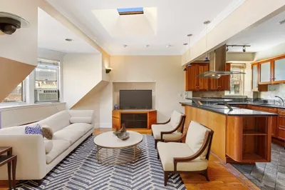 41 Worcester Sq #PH 1