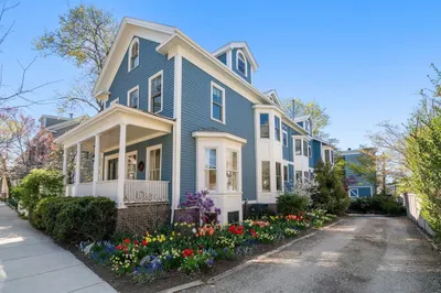 123 Huron Ave #123 1