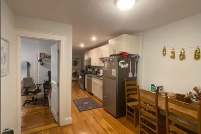 78 Perkins St #1