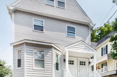 30-32 Oakland St 1