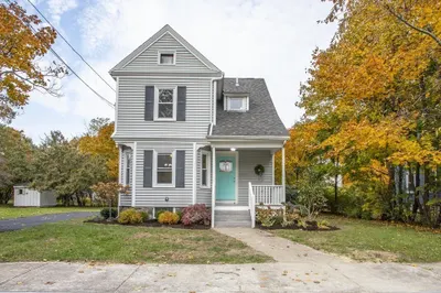 201 West St