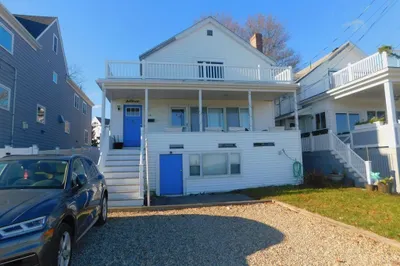 141 Bayside Rd 1