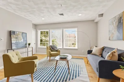 25 James St #6