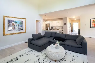 32 Starboard Drive #32
