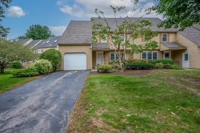 39 Waterford Drive #39 1