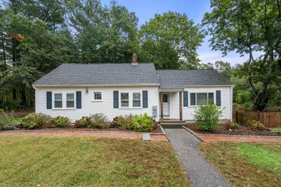 831 Franklin St 1
