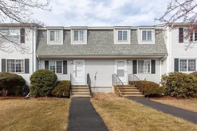 18 Westford Rd #21 1
