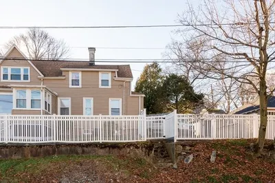50 Lebanon St 1
