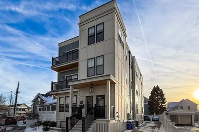 39 Murdock St #1