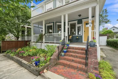 165 Fayerweather St #1 1