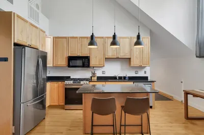 441 Washington Ave #306 1