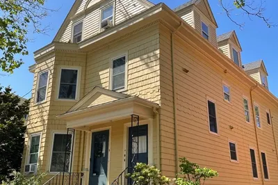 11-13 Wendell St 1