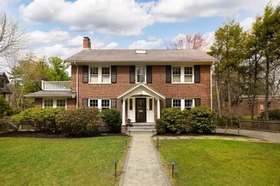 98 Spooner Road 1