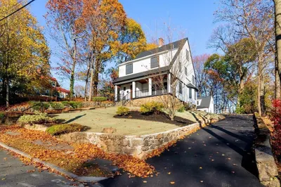 24 Summit Ave 1